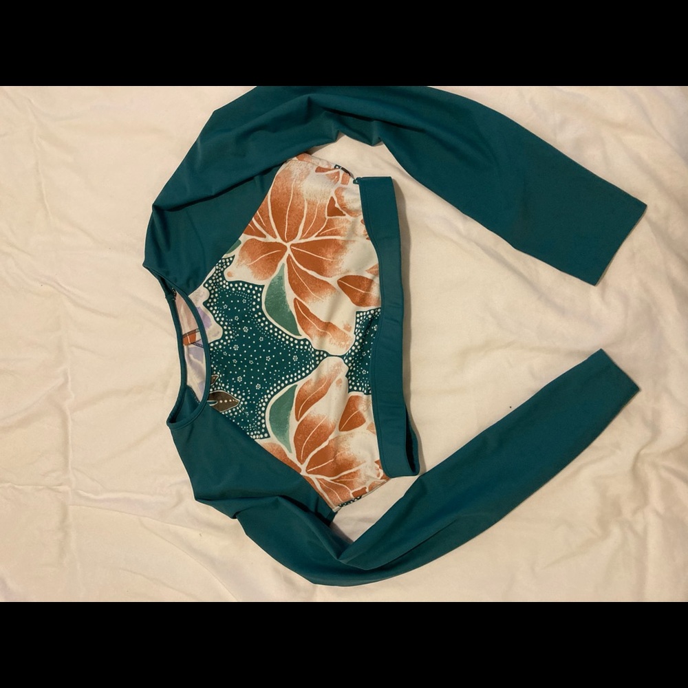 Bikini crop, surf top , workout wear